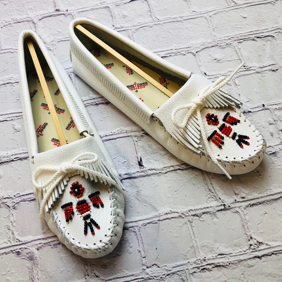 Minnetonka Thunderbird beaded eagle leather moc 8 - Picture 2 of 8